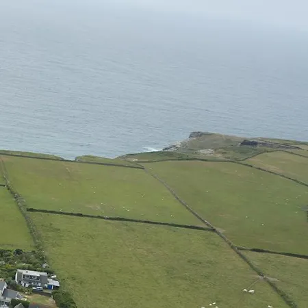 Trenowan B And B Tintagel